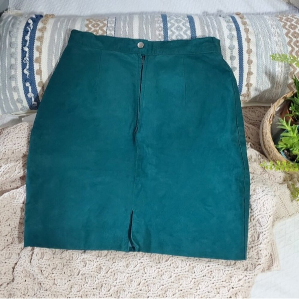 True Vintage 80's COSA NOVA Genuine Suede Leather Skirt